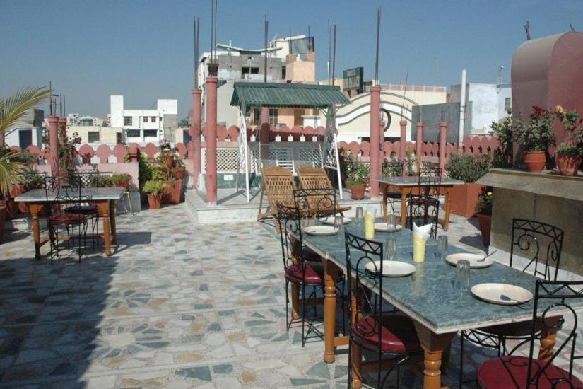 The Maurvi Inn Jaipur Buitenkant foto